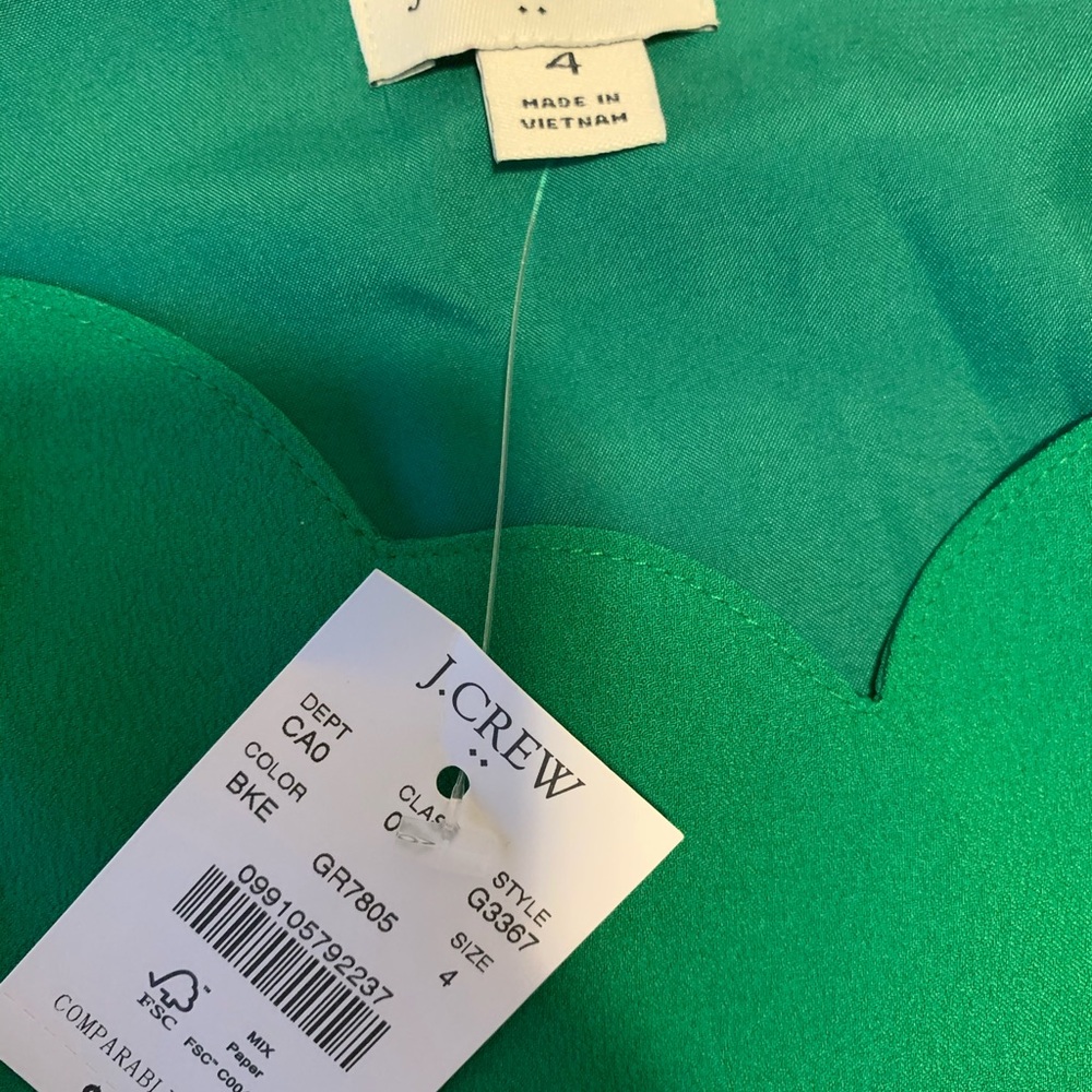 JCrew scalloped tank 🍀🍀🍀 - Picture 3 of 4